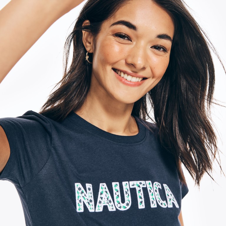 Nautica Sustainably Crafted Embroidered Logo Grafische T-shirts Dames Blauw | plnYfat8